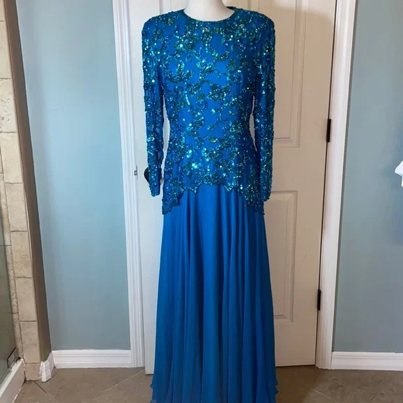 green emerald velvet dress Sequined Tulle V-Neck A-Line Sleeveless Evening Dress with High-Waist